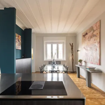 Apartment Reihens Milan